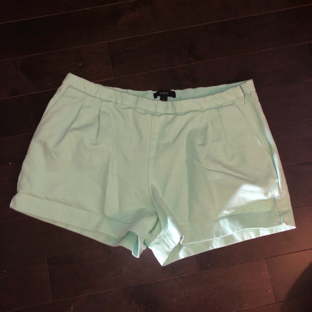 Jcrew mint shorts!